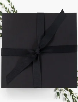 Closing-Housewarming-Luxury-Gift-Black-Box_c4d8c2d2-2bff-45cb-acf8-6dde848de14e_2000x